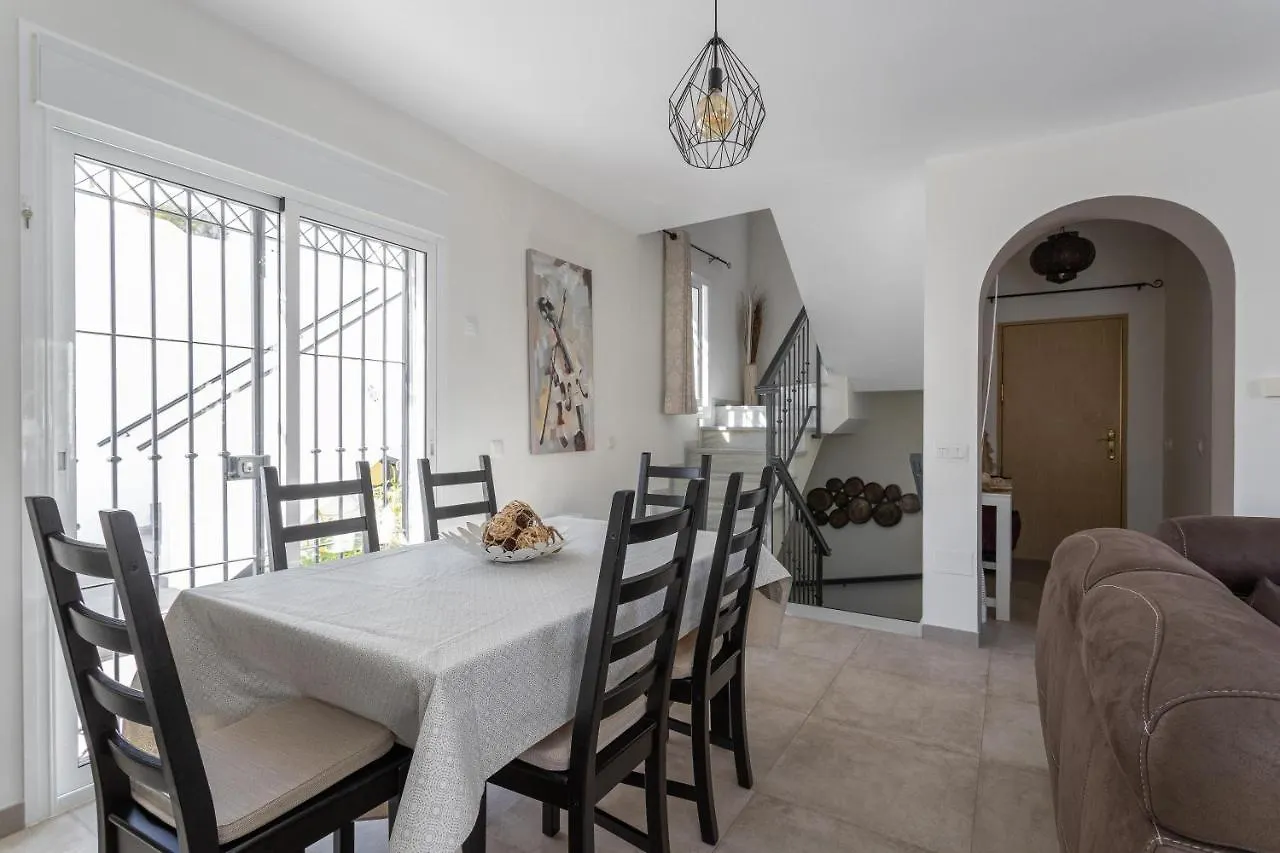 Villa La Casita Burriana Nerja